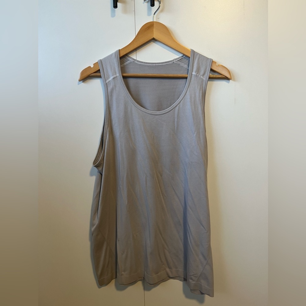 Metal vent tech tank LARGE